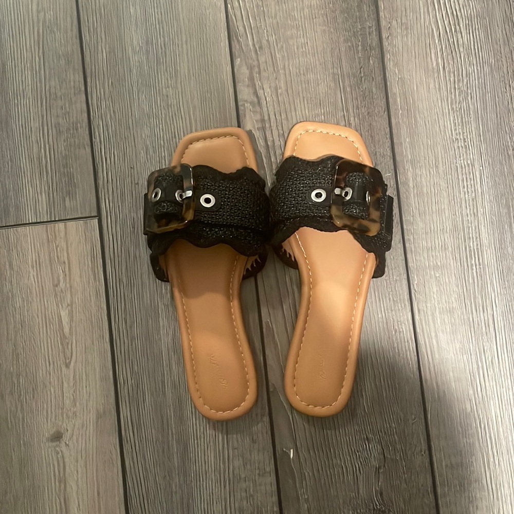Target Universal Threads Sandals